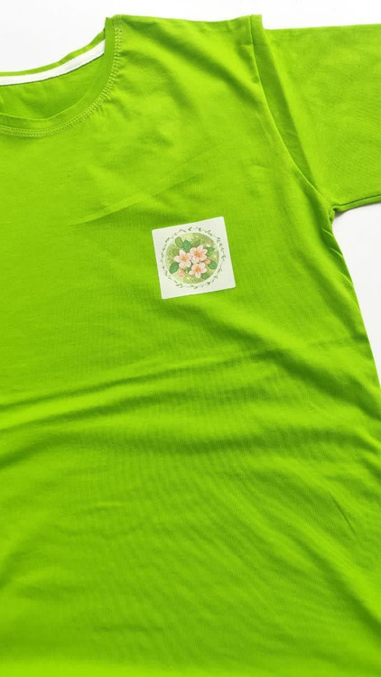 تیشرت زنانه نخ پنبه فری سایز طرح شکوفه