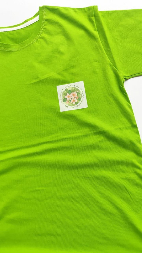 تیشرت زنانه نخ پنبه فری سایز طرح شکوفه