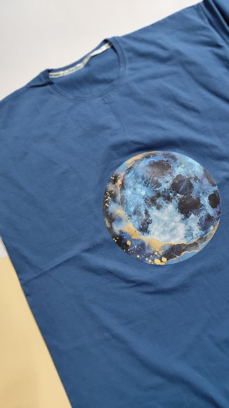 تیشرت زنانه نخ پنبه فری سایز کالکشن کهکشان و فضانورد