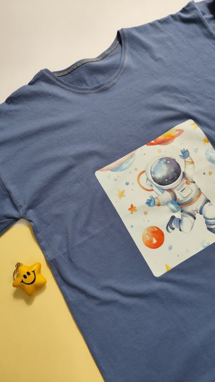 تیشرت زنانه نخ پنبه فری سایز کاکشن کهکشان و فضانورد