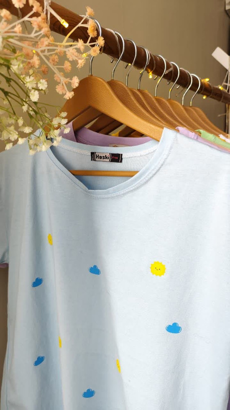 تیشرت زنانه نخ پنبه فری سایز طرح ابر و خورشید