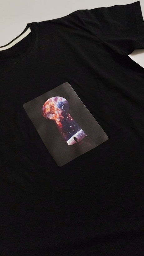 تیشرت زنانه نخ پنبه فری سایز طرح قفل و کهکشان