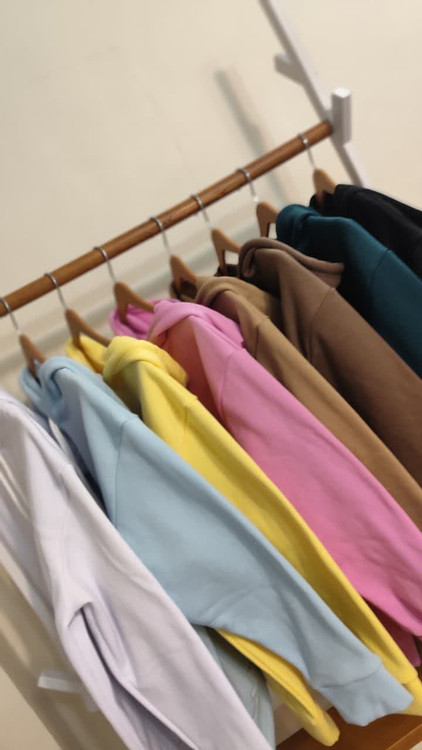 هودی زنانه گرم با طرح و رنگهای مختلف