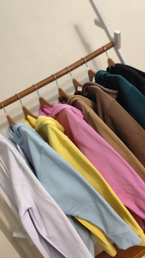 هودی زنانه گرم با طرح و رنگهای مختلف