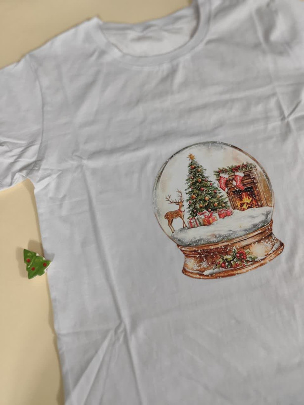 تیشرت زنانه نخ پنبه فری سایز طرح کریسمسیسفید
