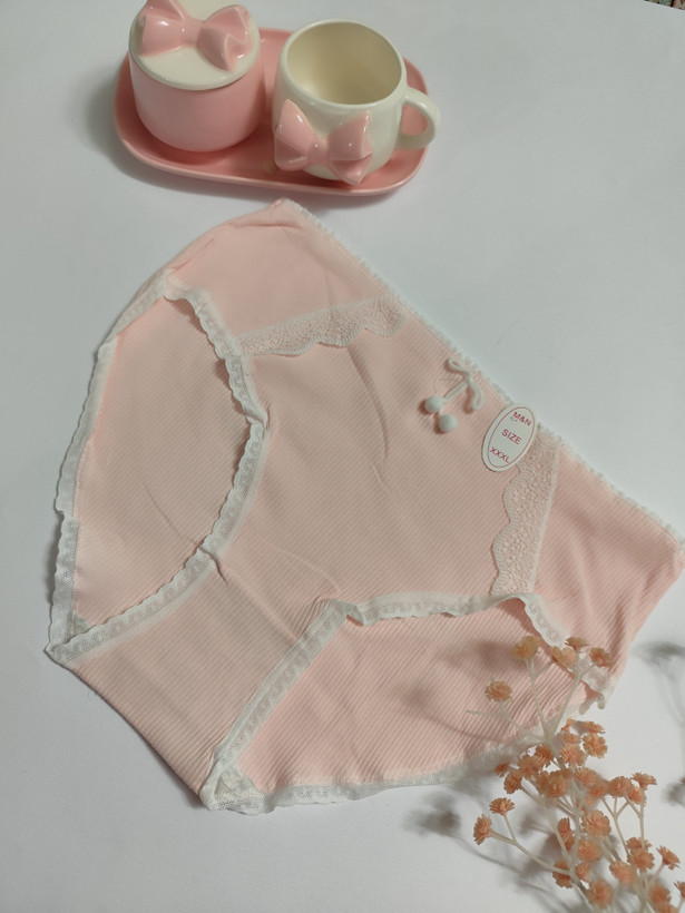 شورت زنانه فانتزی نخی خارجی طرح گل بهاری